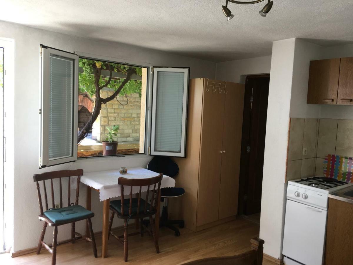 קרלובג Apartman Nadia מראה חיצוני תמונה